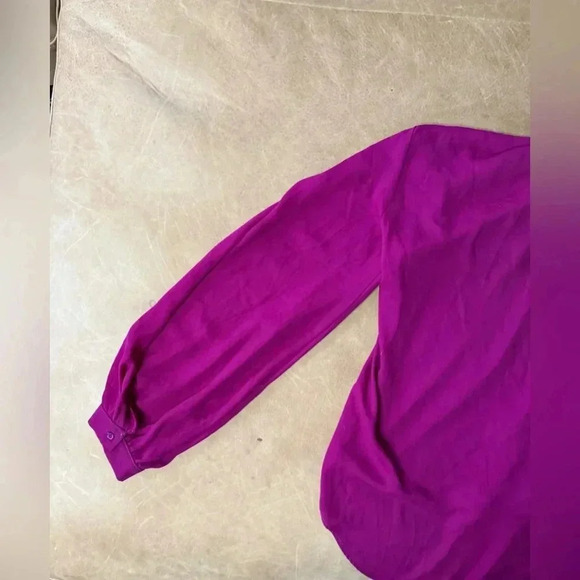 NWT REVOLVE Krisa Pink Tie Front Blouse Women’s Size XS 100% Polyester - Picture 9 of 10